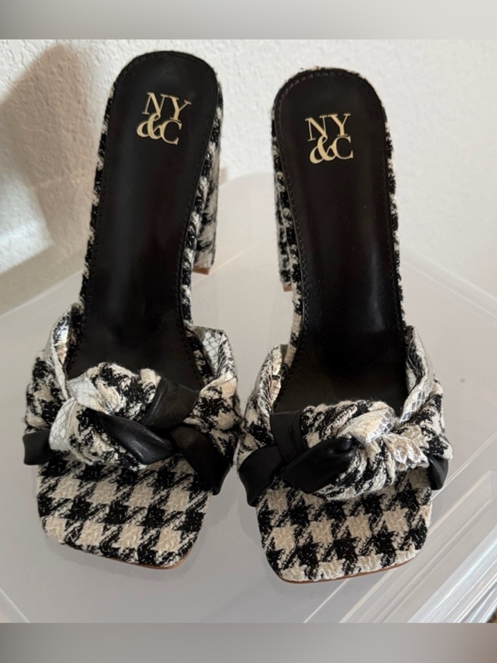 New York & company Houndstooth Anthi Block Heel Dress Sandals - Picture 4 of 10